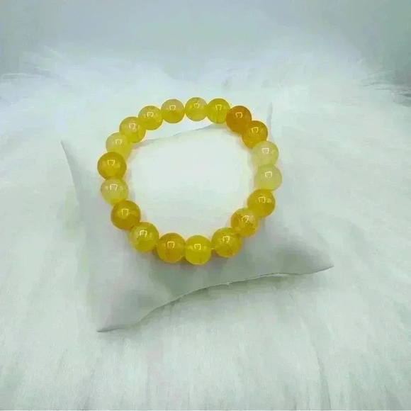 Celina Glass Beaded Bracelet in Yellow - Picture 1 of 5